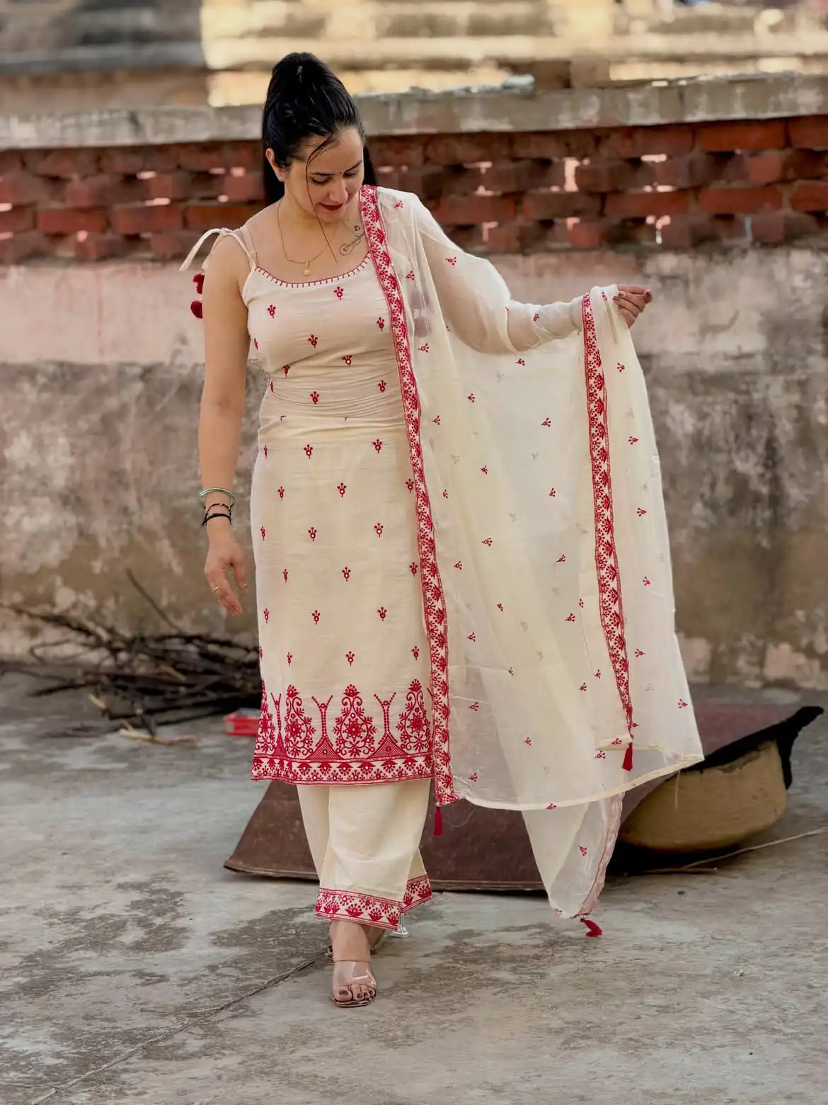 MF 476 Pink Embroidery Sequins Work Salwar Suit in Pink Maska Cotton Silk. Wedding, Party, Festive, Price 2049 - Delivery 4-6 Working Days. Shop now. | Jump Suits, Straight Suits, Casual Suits, Creative suits, Designer Suits, Palazzo Suits, Party Wear Suits, Patiala Suits, Salwar suit