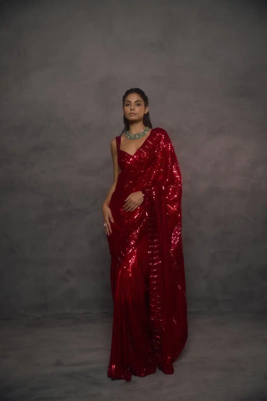 DF 3477 Red Faux Georgette Saree Perfect for Wedding, Party, Cultural Events, Traditional Day, Pooja – . Grab it for ₹1799. Delivery 4-6 Working Day | Bollywood Sarees, Creative Sarees, Designer Sarees, Embroidered Sarees, Ethnic Saree, Modern Digital sarees, Party Wear Sarees, Sarees