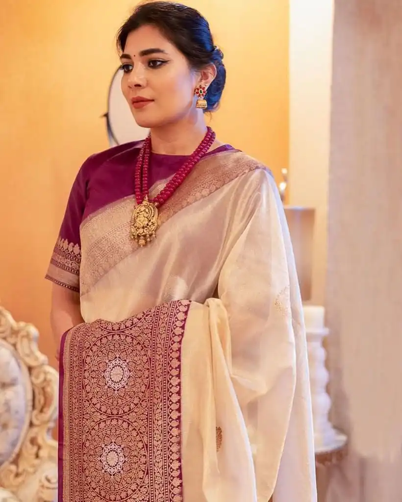 KPR 284 Off White Soft Lichi Silk Saree with Lace Work & Lace Border. Introductory Price ₹1549. Delivery 4-6 Working Days. Shop now. | Bollywood Sarees, Creative Sarees, Designer Sarees, Embroidered Sarees, Ethnic Saree, Modern Digital sarees, Party Wear Sarees, Sarees