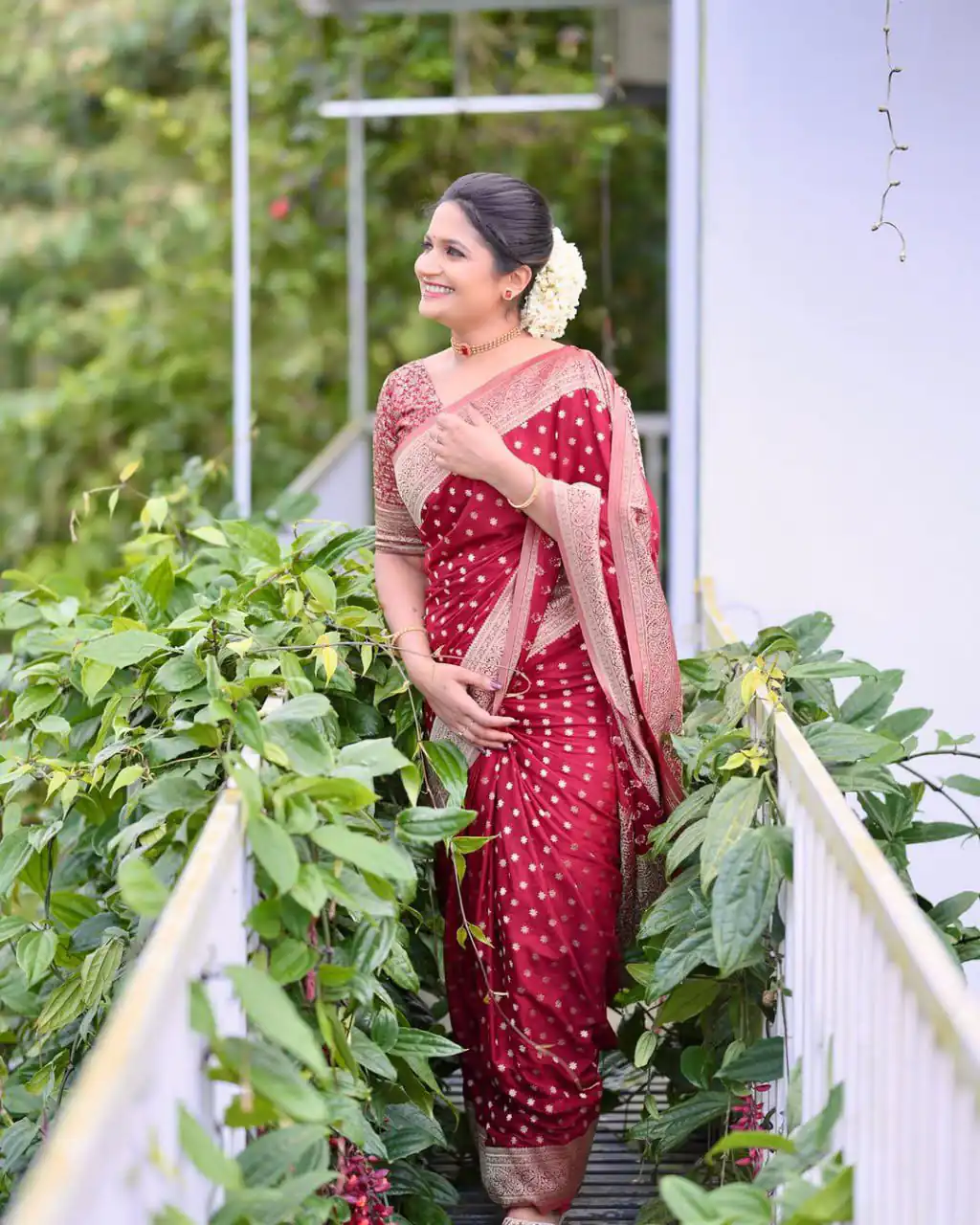 KPR 228 Red in Soft Lichi Silk Jacquard Work Designer Work Saree . Exclusive Offer ₹1349. Delivery 4-6 Working Days. Shop now. | Bollywood Sarees, Creative Sarees, Designer Sarees, Embroidered Sarees, Ethnic Saree, Modern Digital sarees, Party Wear Sarees, Sarees