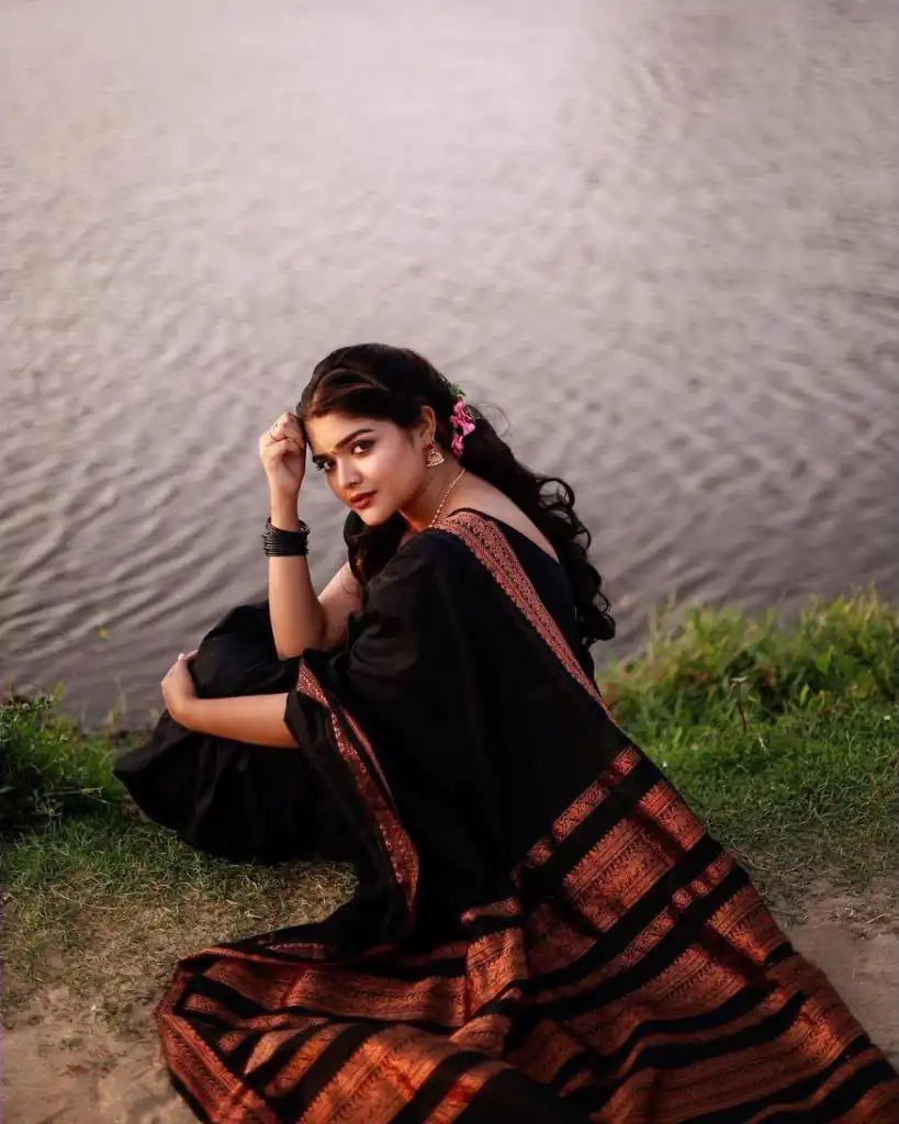 KPR 159 Black Soft Lichi Silk Cloth Saree Perfect for Wedding, Party, Family Gatherings, Sangeet, Ethnic Day – . Festive Deal ₹1349. Delivery 4-6 Workin | Bollywood Sarees, Creative Sarees, Designer Sarees, Embroidered Sarees, Ethnic Saree, Modern Digital sarees, Party Wear Sarees, Sarees