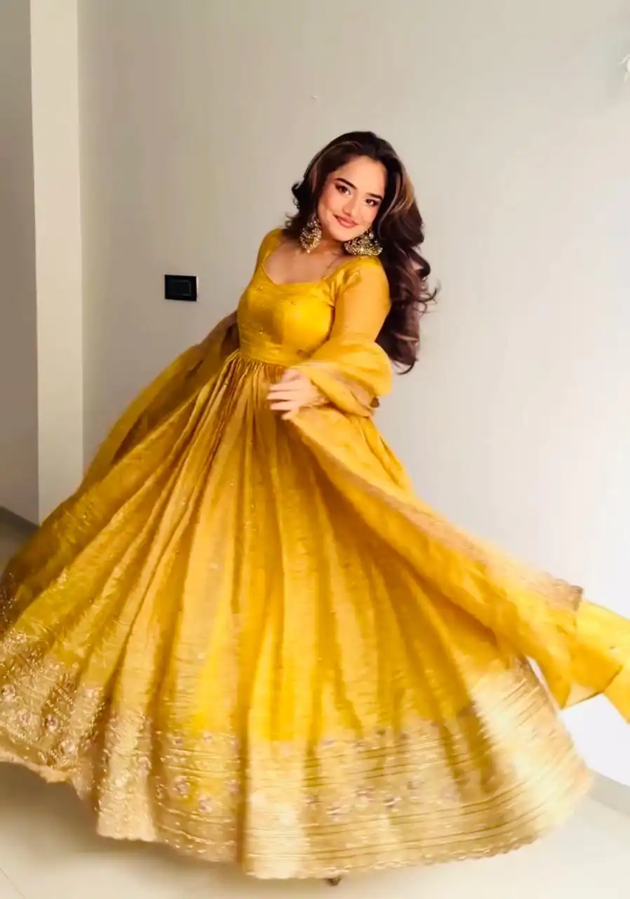 ZF 6012 Yellow in Gold Crush Zari Work & Embroidery Work Gown . Affordable Price ₹2149. Delivery 4-6 Working Days. Shop now. | Bollywood Gowns, Creative Gowns, Designer Gowns, Embroidered Gowns, Gowns, Party Wear Gowns