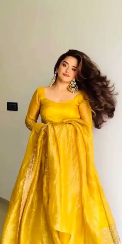 ZF 6012 Yellow in Gold Crush Zari Work & Embroidery Work Gown . Affordable Price ₹2149. Delivery 4-6 Working Days. Shop now. | Bollywood Gowns, Creative Gowns, Designer Gowns, Embroidered Gowns, Gowns, Party Wear Gowns