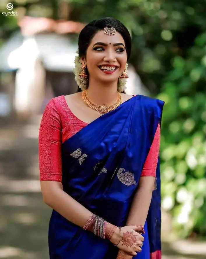 KP 2053 Blue in Soft Lichi Silk Jacquard Work Designer Work Saree . Exclusive Offer ₹1249. Delivery 4-6 Working Days. Shop now. | Bollywood Sarees, Creative Sarees, Designer Sarees, Embroidered Sarees, Ethnic Saree, Modern Digital sarees, Party Wear Sarees, Sarees
