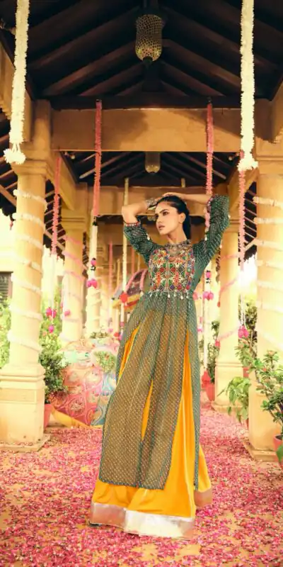 RR 28 Green in Plain Rayon Embroidery Work & Cowrie Work Lehenga Choli . Grab it for ₹2149. Delivery 4-6 Working Days. Shop now. | Bollywood Lehenga, Creative Lehenga, Designer Lehenga, Embroidered Lehenga, Lehenga, Party Wear Lehenga