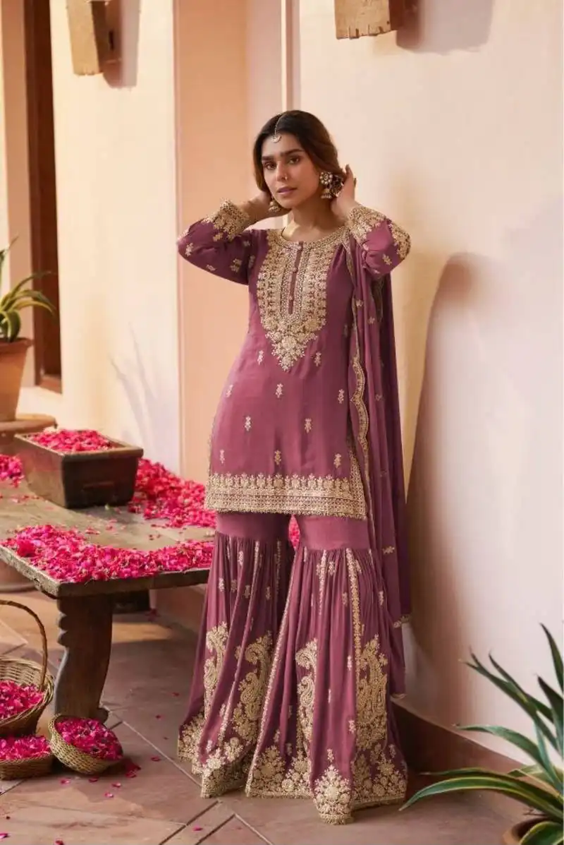 ZC 3 Idiots Onion Faux Georgette Salwar Suit with Lace Work & Embroidery Work. Introductory Price ₹2399. Delivery 4-6 Working Days. Shop now. | Jump Suits, Straight Suits, Casual Suits, Creative suits, Designer Suits, Palazzo Suits, Party Wear Suits, Patiala Suits, Salwar suit