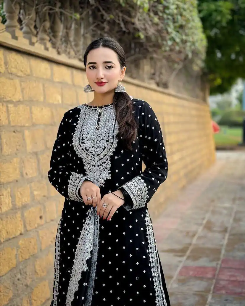 ZB 5064 Black Faux Georgette Salwar Suit with Embroidery Work. Available at ₹2049 only. Delivery 4-6 Working Days. Shop now. | Jump Suits, Straight Suits, Casual Suits, Creative suits, Designer Suits, Palazzo Suits, Party Wear Suits, Patiala Suits, Salwar suit