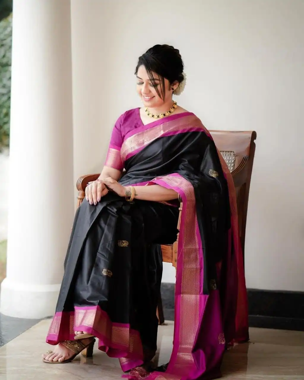 Fantastic Black Soft Lichi Silk Lace Work Saree - Image 4