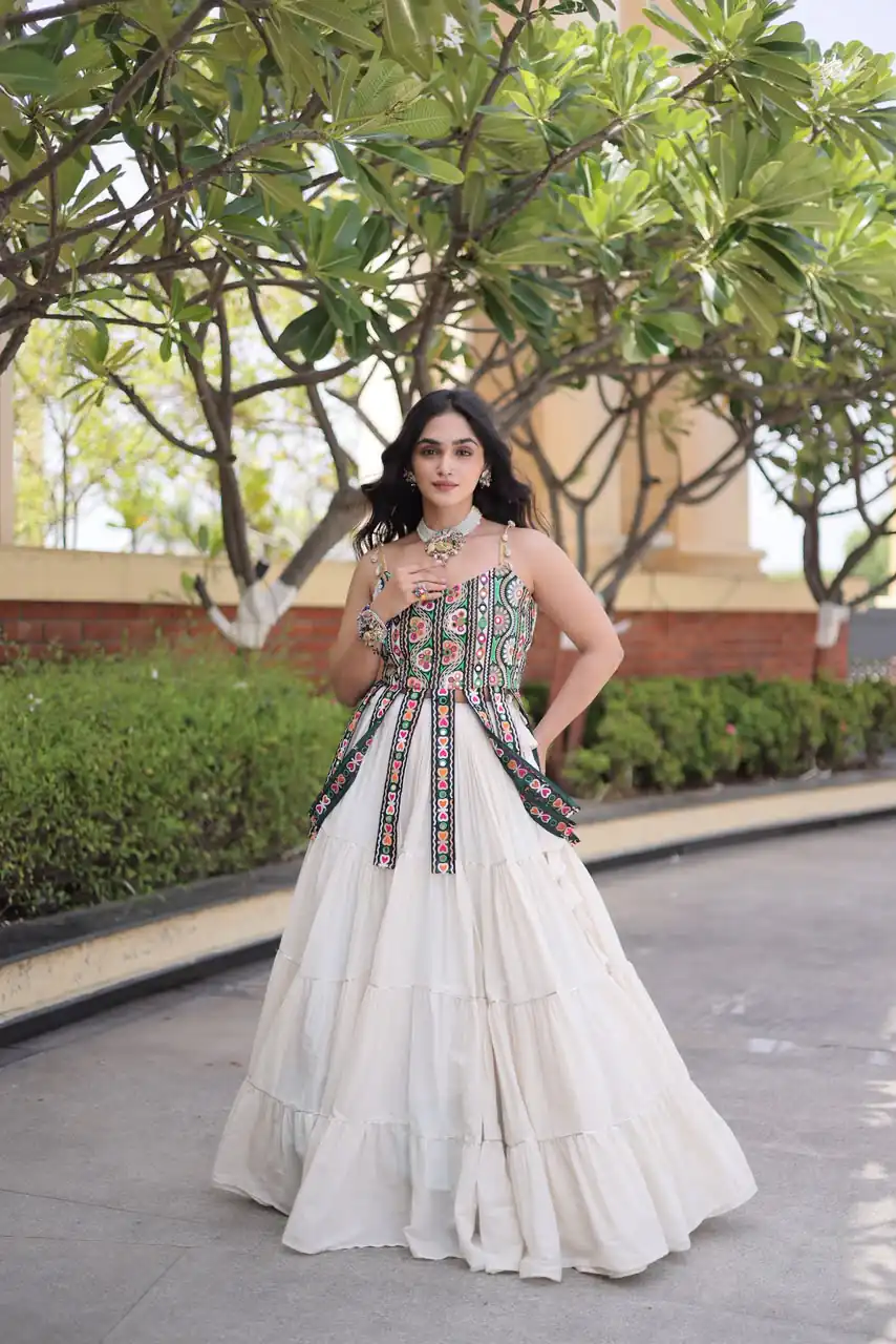 Grand White Kora Cotton Kutchi Patch Work Lehenga Choli - Image 4