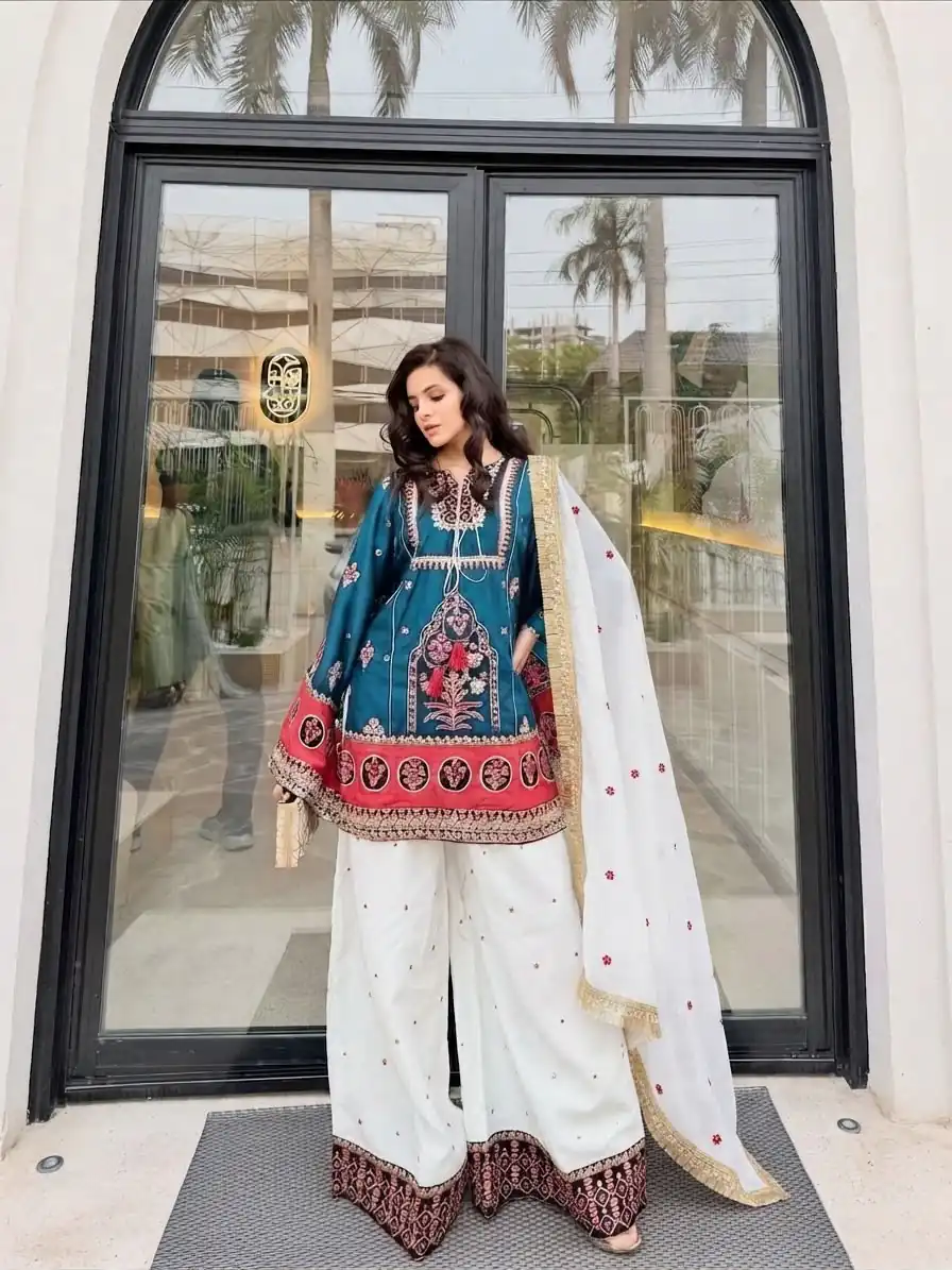Pretty Blue Natural Silk Embroider Work Salwar Suit - Image 4