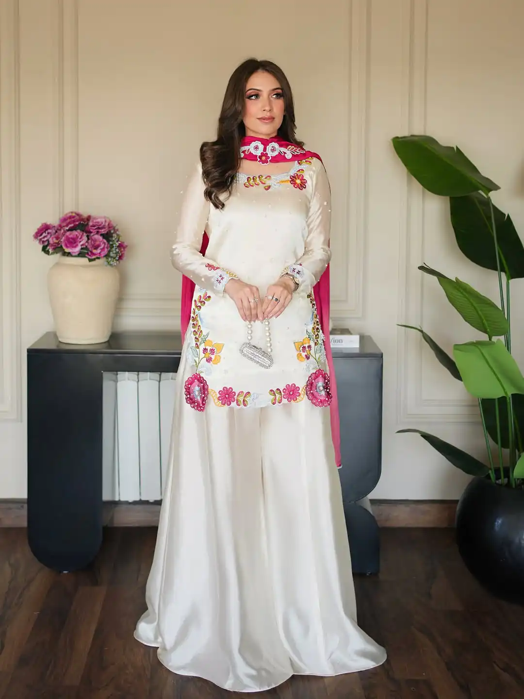 Pretty White Roman Glass Embroidery Work Salwar Suit - Image 2