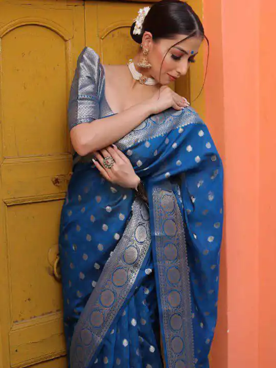 Shiny Navy Blue Soft Lichi Silk Jacquard Lace Work Saree - Image 2