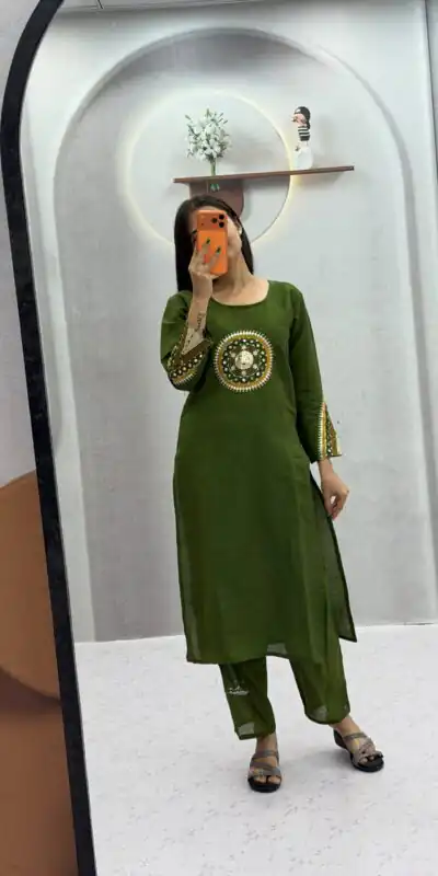 PC 598 Green Roman Silk Salwar Suit with Sequins Work & Embroidery Work. Available at ₹2099 only. Delivery 4-6 Working Days. Shop now. | Jump Suits, Straight Suits, Casual Suits, Creative suits, Designer Suits, Palazzo Suits, Party Wear Suits, Patiala Suits, Salwar suit
