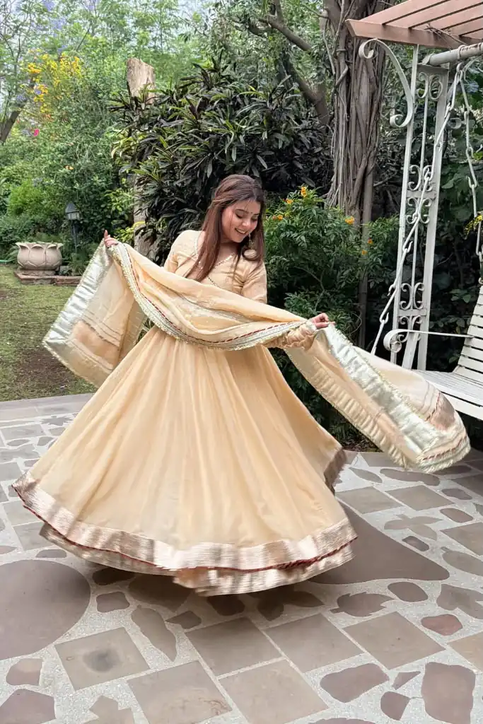 RTC 6048 Cream Tabby Organza Silk Gown with Hand Work & Mirror Work. Special Price ₹2549. Delivery 4-6 Working Days. Shop now. | Bollywood Gowns, Creative Gowns, Designer Gowns, Embroidered Gowns, Gowns, Party Wear Gowns