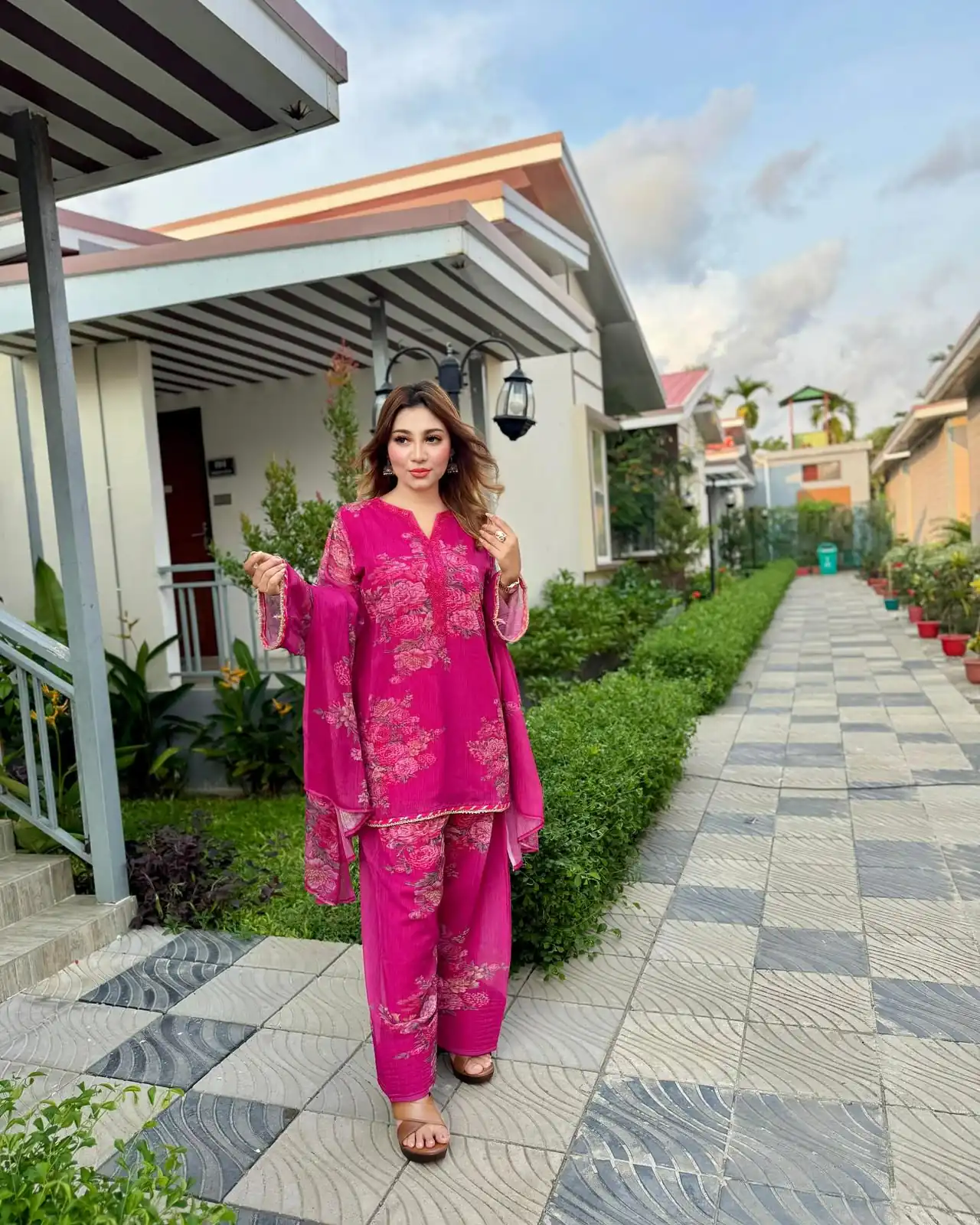 Fancy Rani Pink Faux Georgette Digital Print Salwar Suit - Image 5