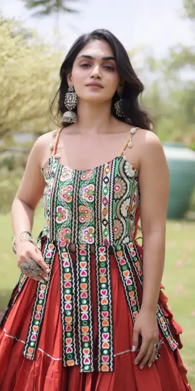 KA 5075 Rust Kora Cotton Lehenga Choli erfect for Wedding, Party, Haldi, Traditional Day, Makar Sankranti – . Special Price ₹2899. Delivery 4-6 Working | Bollywood Lehenga, Creative Lehenga, Designer Lehenga, Embroidered Lehenga, Lehenga, Party Wear Lehenga