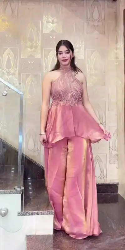 NF 1273 Peach Fendy Silk Salwar Suitwith Embroidery Work & Lace Work. Now at just ₹2449. Delivery 4-6 Working Days. Shop now. | Jump Suits, Straight Suits, Casual Suits, Creative suits, Designer Suits, Palazzo Suits, Party Wear Suits, Patiala Suits, Salwar suit