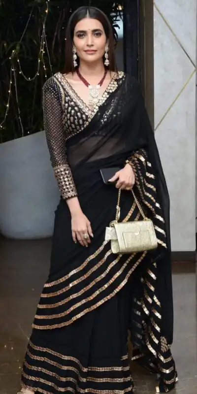 DF 3471 Black Perfect for Wedding, Party, Raksha Bandhan, Ethnic Day, Bridal Wear – Cream Faux Georgette Saree. Now at just ₹2099. Delivery 4-6 Working Day | Bollywood Sarees, Creative Sarees, Designer Sarees, Embroidered Sarees, Ethnic Saree, Modern Digital sarees, Party Wear Sarees, Sarees