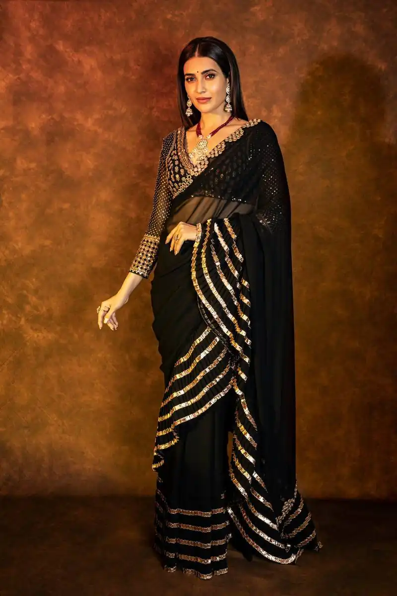 DF 3471 Black Perfect for Wedding, Party, Raksha Bandhan, Ethnic Day, Bridal Wear – Cream Faux Georgette Saree. Now at just ₹2099. Delivery 4-6 Working Day | Bollywood Sarees, Creative Sarees, Designer Sarees, Embroidered Sarees, Ethnic Saree, Modern Digital sarees, Party Wear Sarees, Sarees
