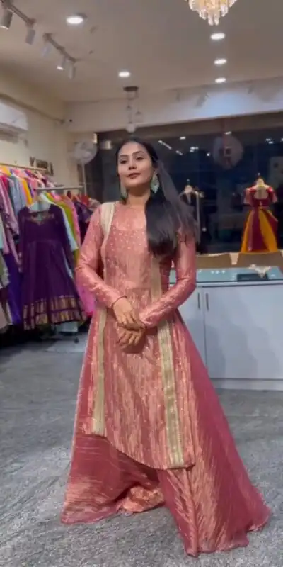 KD 1649 Peach Salsa Lehenga Choli Perfect for Wedding, Party, Mehendi, Pongal, Lohri – . Available at ₹2449 only. Delivery 4-6 Working Days. Shop now. | Bollywood Lehenga, Creative Lehenga, Designer Lehenga, Embroidered Lehenga, Lehenga, Party Wear Lehenga