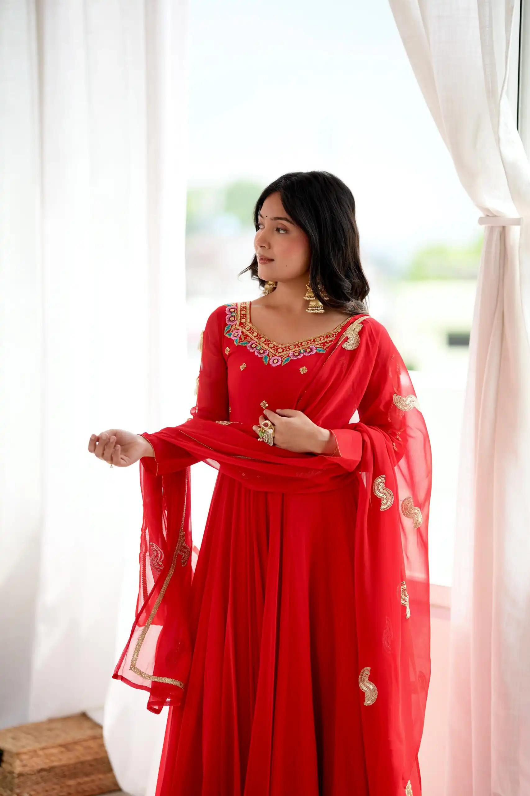 SRK 5363 Red Faux Georgette Gown with Sequins Work & Embroidery Work. Affordable Price ₹2099. Delivery 4-6 Working Days. Shop now. | Bollywood Gowns, Creative Gowns, Designer Gowns, Embroidered Gowns, Gowns, Party Wear Gowns