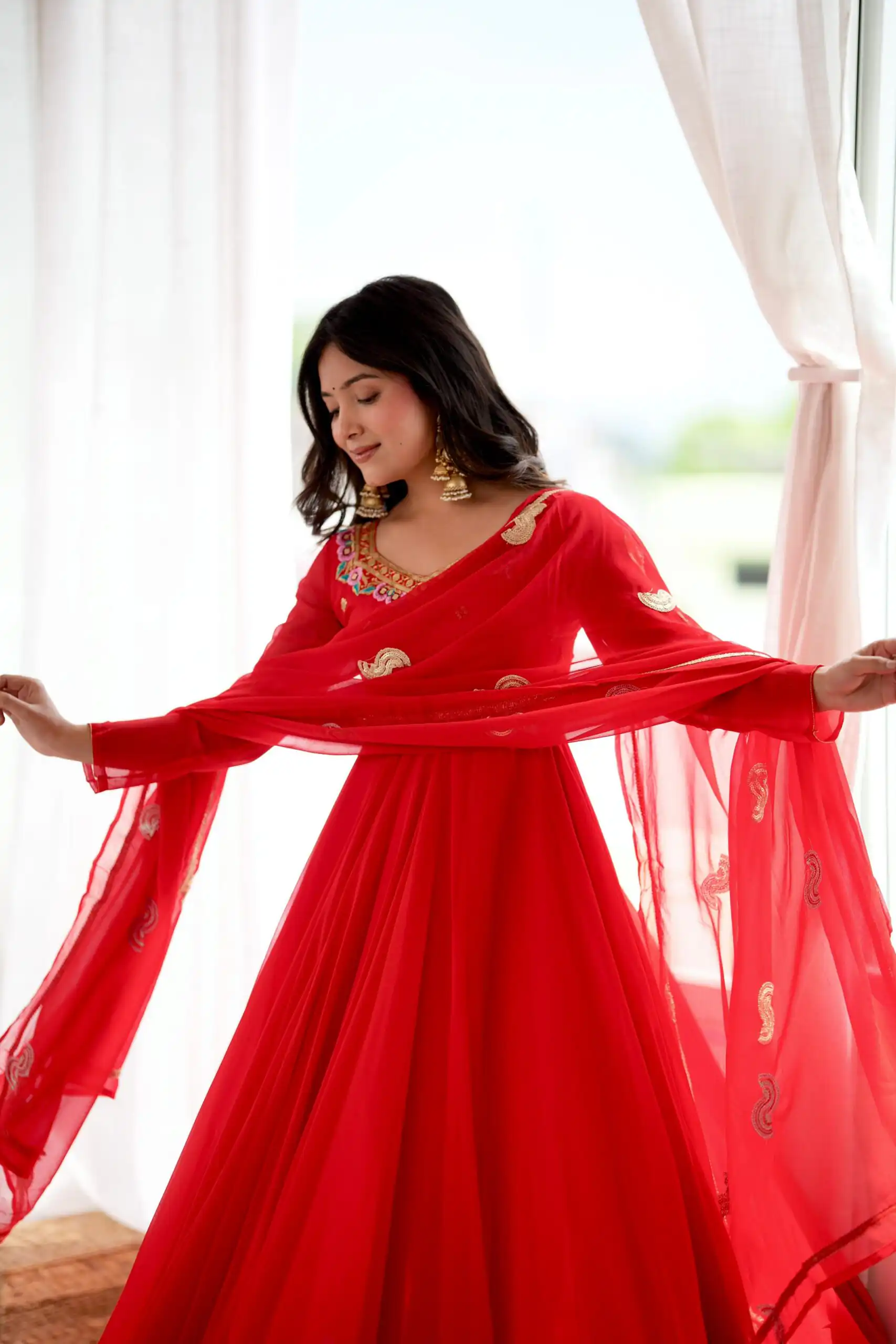 SRK 5363 Red Faux Georgette Gown with Sequins Work & Embroidery Work. Affordable Price ₹2099. Delivery 4-6 Working Days. Shop now. | Bollywood Gowns, Creative Gowns, Designer Gowns, Embroidered Gowns, Gowns, Party Wear Gowns