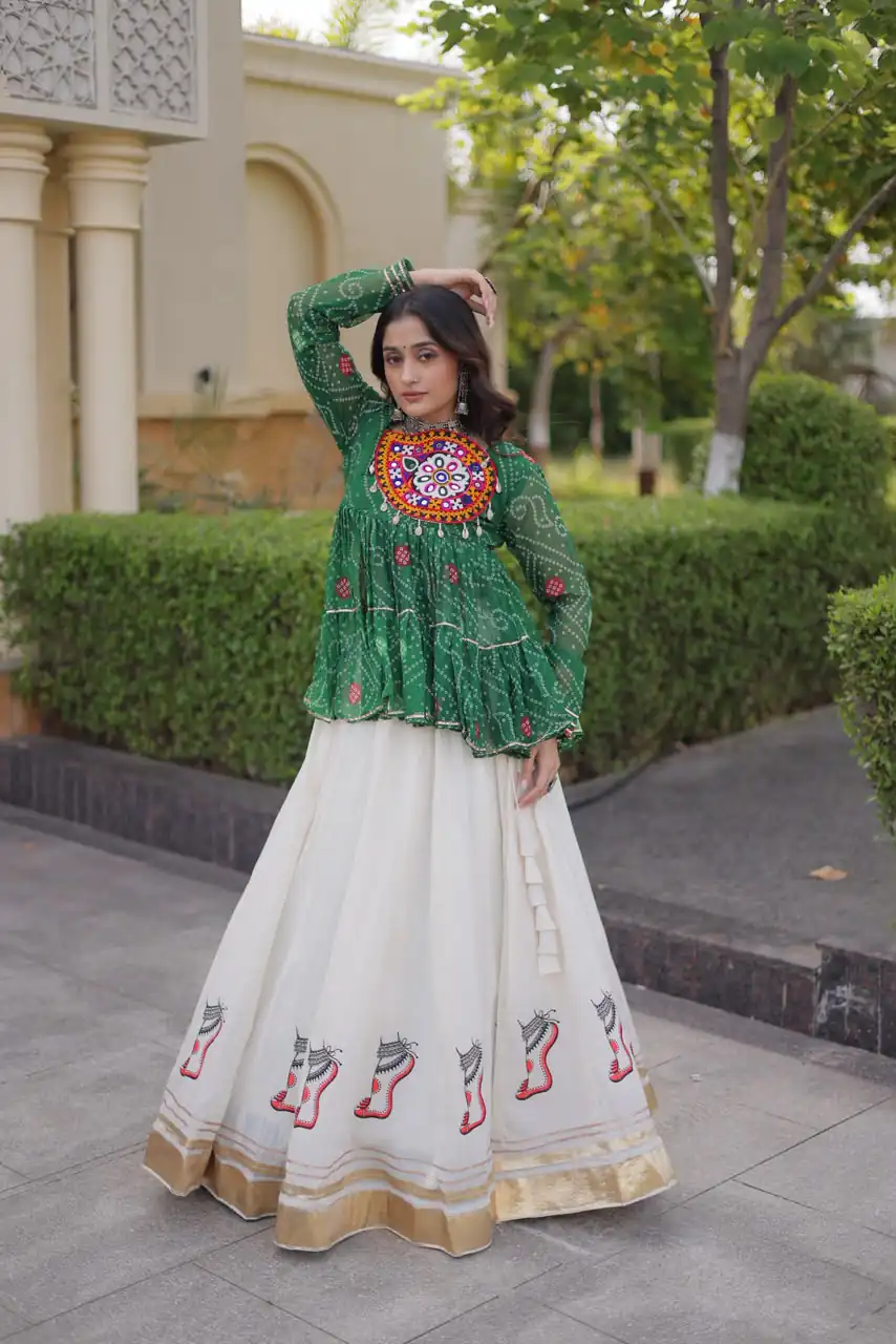 KA 5084 Green Kora Cotton Lehenga Choli erfect for Wedding, Party, Haldi, Traditional Day, Makar Sankranti – . Special Price ₹2799. Delivery 4-6 Working | Bollywood Lehenga, Creative Lehenga, Designer Lehenga, Embroidered Lehenga, Lehenga, Party Wear Lehenga