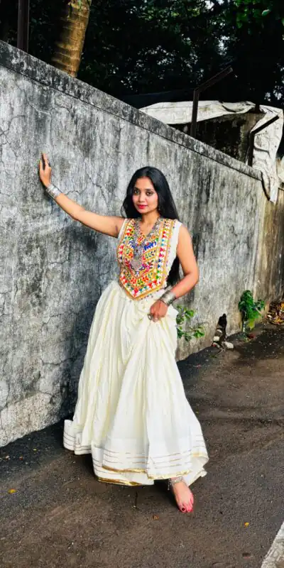 LG 661 White Color Rayon Embroidery Work & Cowrie Work Lehenga Choli . Grab it for ₹2349. Delivery 4-6 Working Days. Shop now. | Bollywood Lehenga, Creative Lehenga, Designer Lehenga, Embroidered Lehenga, Lehenga, Party Wear Lehenga