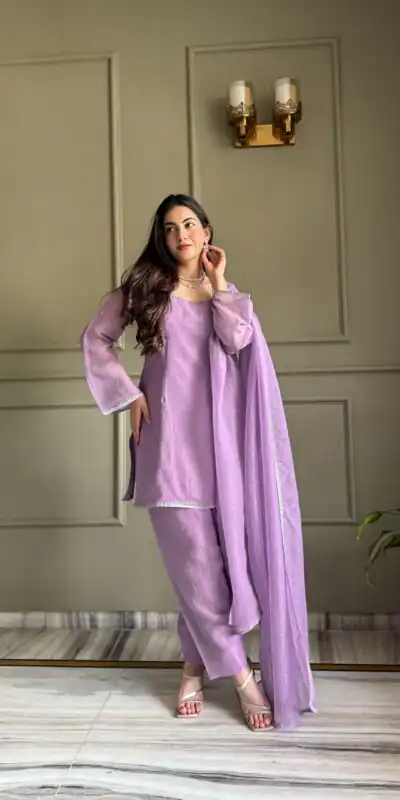 Fancy Lavender Crunchy Silk Siroski Work Salwar Suit
