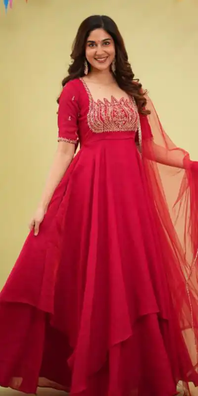 ST 1214 Red Fendy Crush Gown with Embroidery Work & Sequins Work. Special Price ₹2449. Delivery 4-6 Working Days. Shop now. | Bollywood Gowns, Creative Gowns, Designer Gowns, Embroidered Gowns, Gowns, Party Wear Gowns