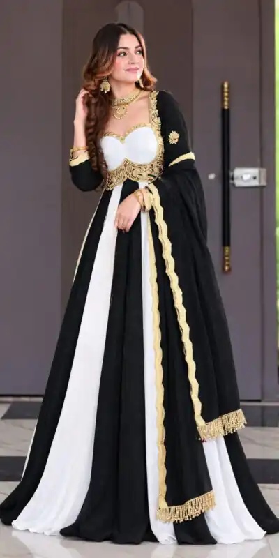ND 5072 Black Fendy Silk Gown with Embroidery Work & Sequins Work. Special Price ₹2849. Delivery 4-6 Working Days. Shop now. | Bollywood Gowns, Creative Gowns, Designer Gowns, Embroidered Gowns, Gowns, Party Wear Gowns