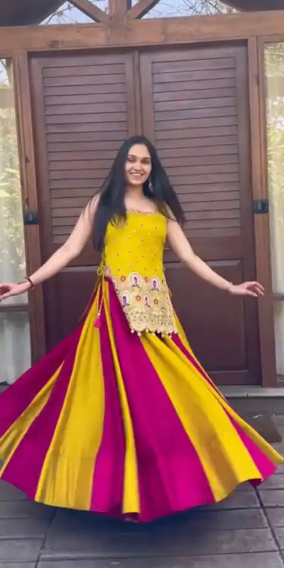 PC 592 Yellow in Color Vichitra Silk Embroidery Work Lehenga Choli . Now at just ₹3149. Delivery 4-6 Working Days. Shop now. | Bollywood Lehenga, Creative Lehenga, Designer Lehenga, Embroidered Lehenga, Lehenga, Party Wear Lehenga