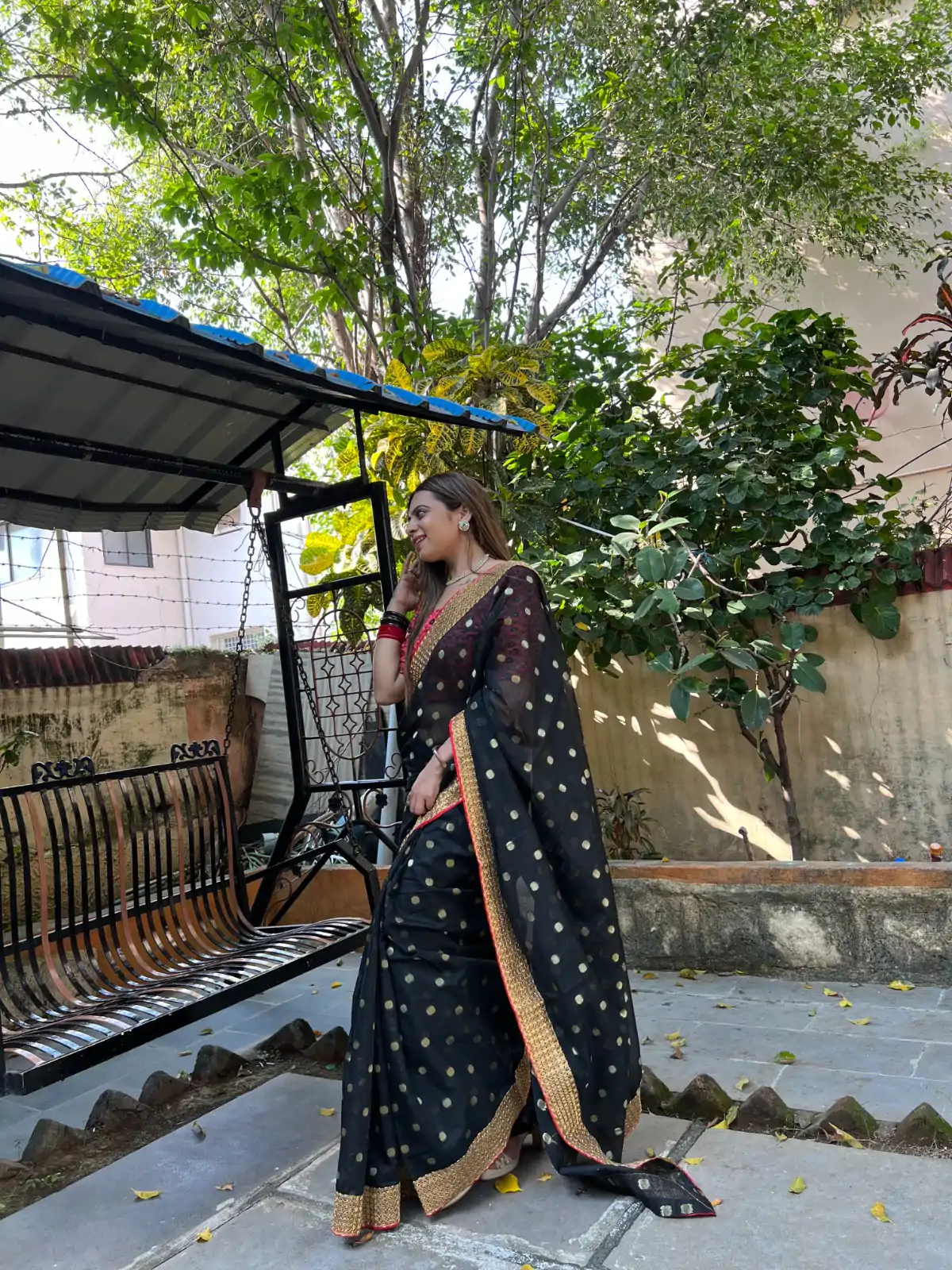 Awesome Black Color Heavy Cotton Zequerd Butti saree - Image 2