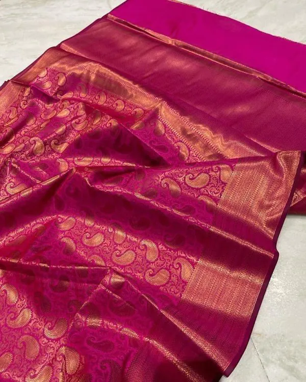 Dazzling Pink Color Soft Lichi Silk Border And Rich Pallu Saree