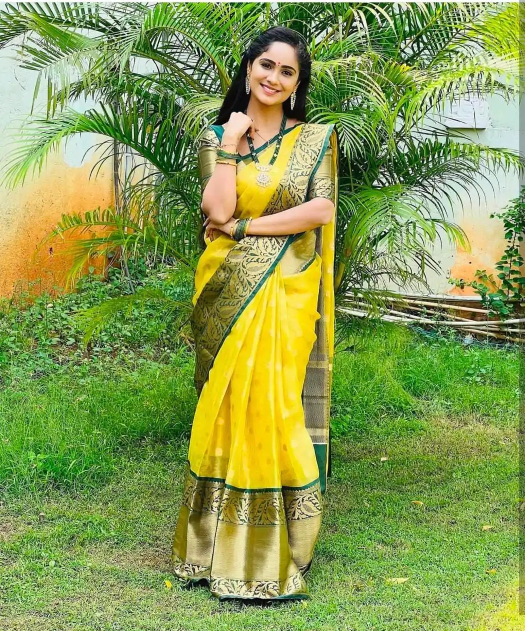 Tejaswini Yellow Color Soft Lichi Silk With Ordinary Design Saree - Image 2