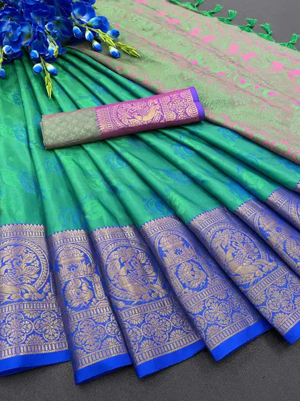 Traditional Peacock Green Color Soft Kanjivaram Jacquard Saree