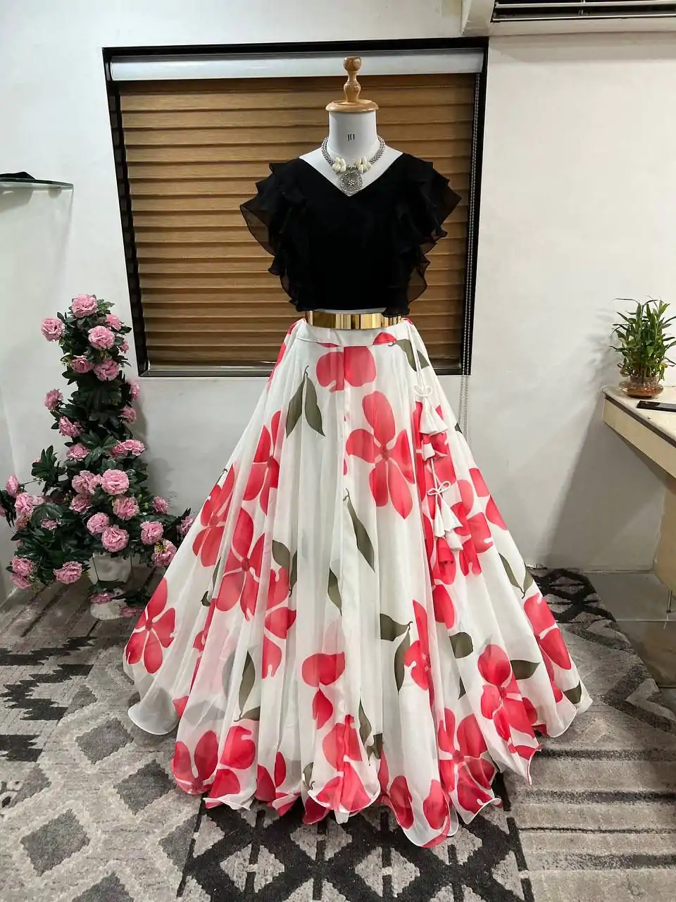 latest-white-color-georgette-with-digital-print-work-lehenga-choli