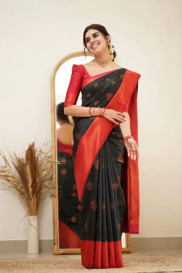 Brilliant Black Color Soft Lichi Silk Ordinary Design Pallu Saree