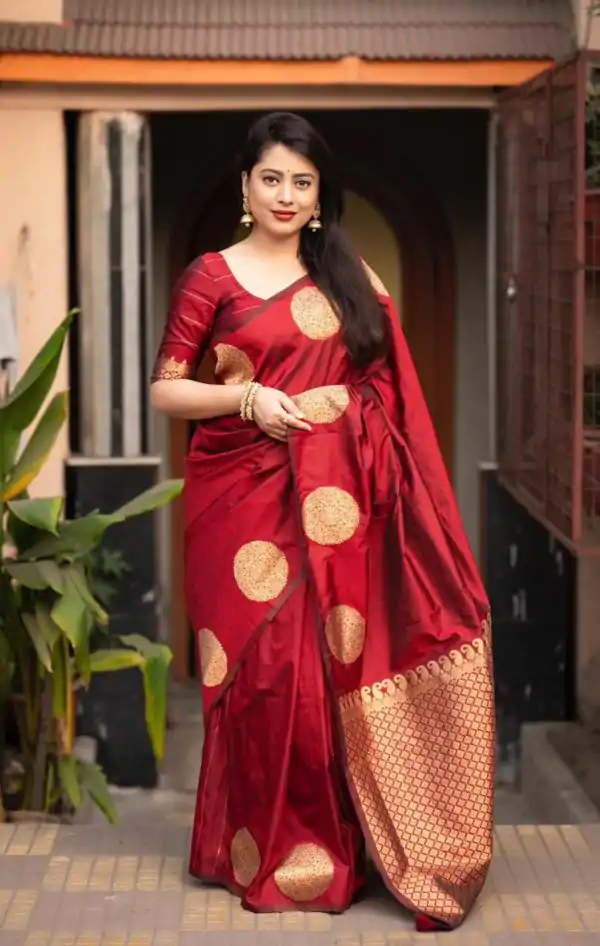 Classic Maroon Color Soft Lichi Silk Cloth Rich Pallu Work Saree