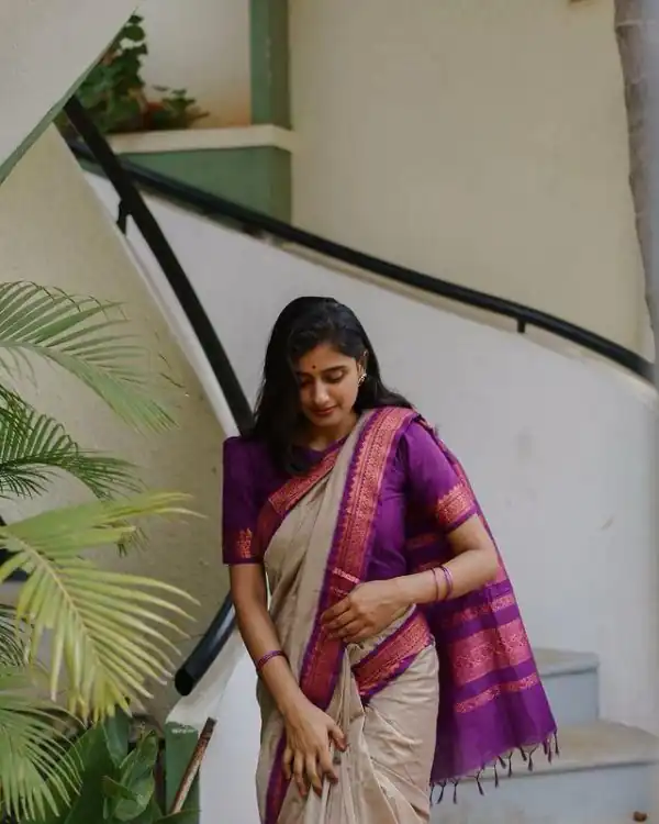 Dazzling Cream Color Soft Lichi Silk Cloth Rich Pallu Work Saree