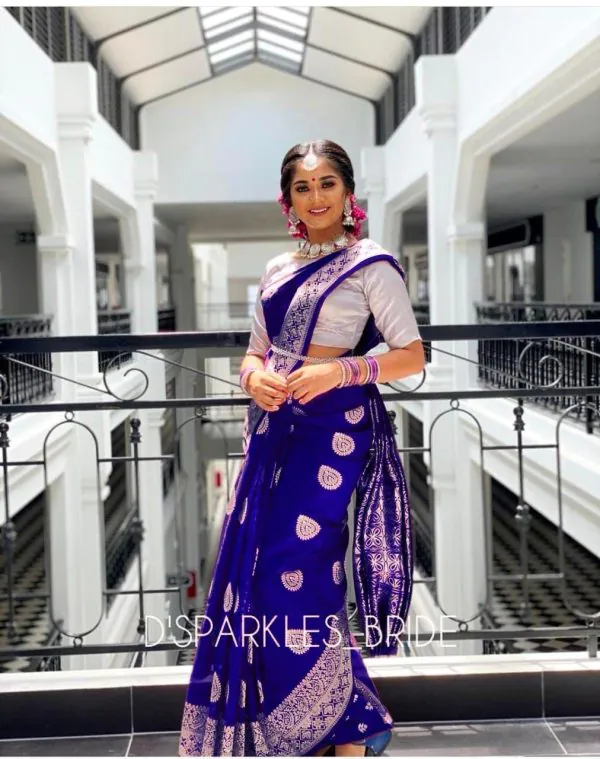 Fashionable Royal Blue Color Soft Lichi Silk Rich Pallu Saree