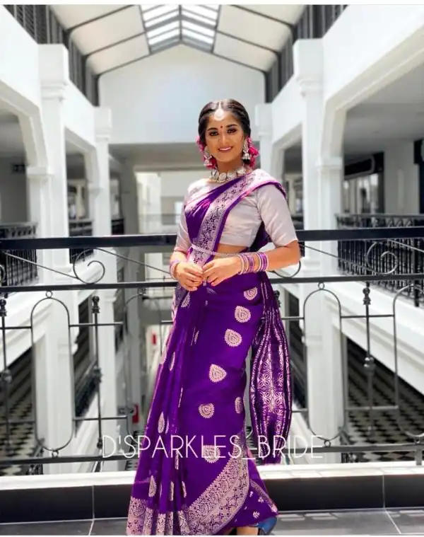 Fashionable Violet Color Soft Lichi Silk Beautiful Rich Pallu Saree