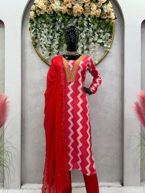 Glamorous Pink Color Maslin Digital Print Thread Sequence Kurti
