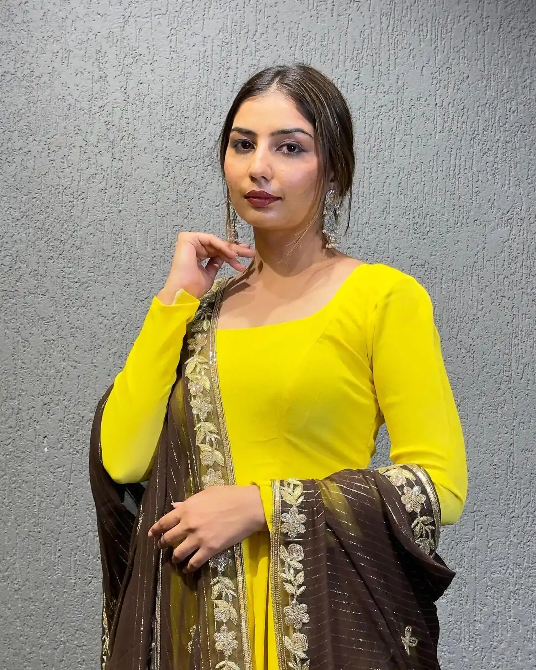 Grand Yellow Color Foix Georgette Thread Sequence Anarkali Suit - Image 2