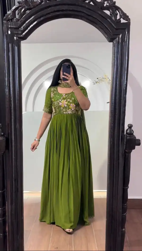 Pretty Green Color Faux Georgette Multi-Thread Work Anarkali Suit