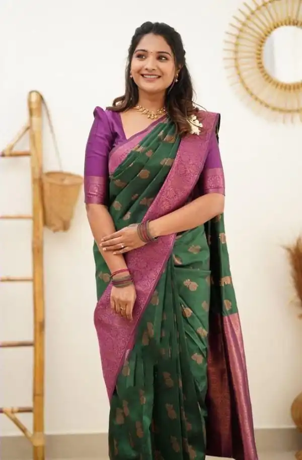 Pretty Green Color Soft Lichi Silk Cloth  Rich Pallu Work Saree