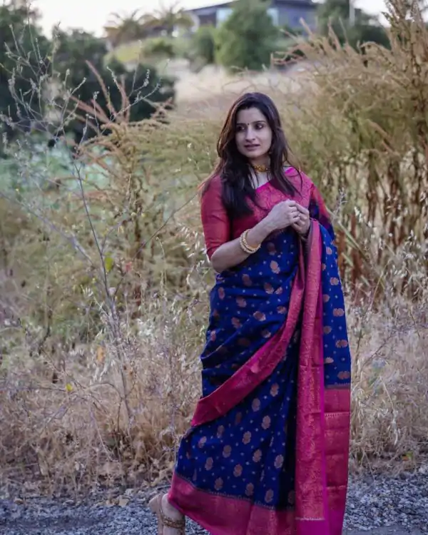 Superb Blue Color Soft Lichi Silk Ordinary Design Rich Pallu Saree