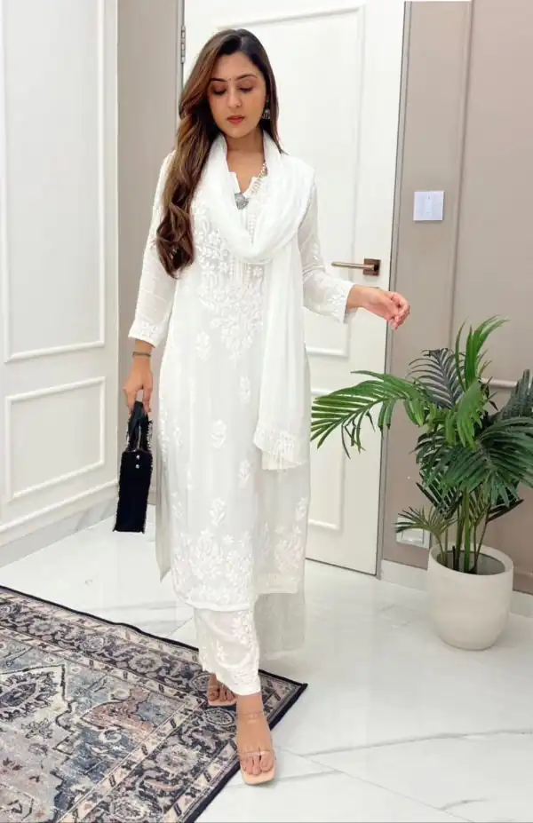 Beautiful White Color Maslin Thread Embroidery Salwar Suit