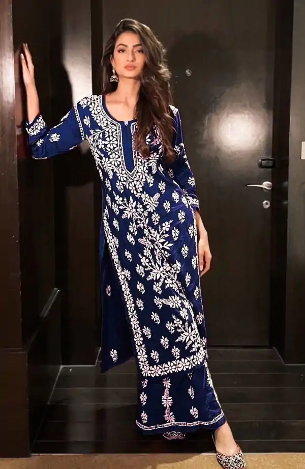 Grand Royal Blue Georgette Thread Embroidered Salwar Suit