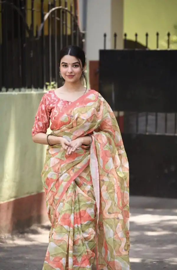 Sublime Pista Green Color Linen Beautiful Digital Printed Saree